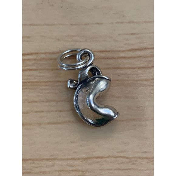 925 Fortune Cookie Sterling Silver Jewelry Charm - Picture 1 of 3